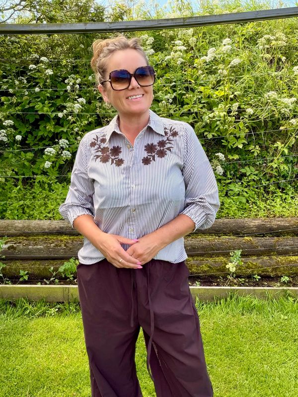 Esevalina Skjorte – Moonbeam med Mole