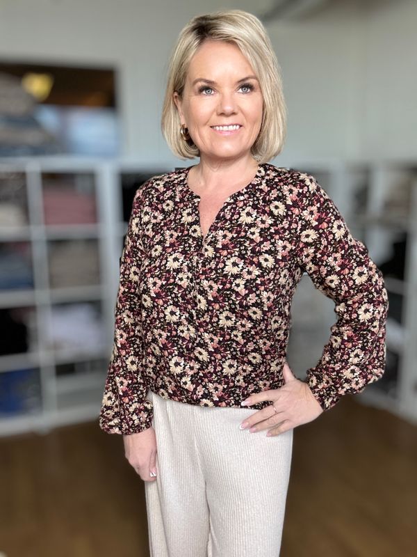 Bluse med blomster 