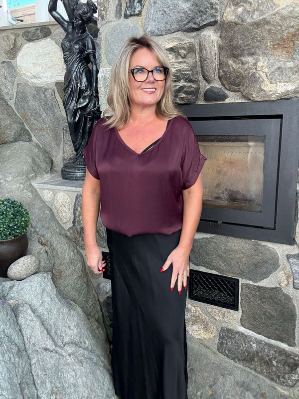 Basic v-nevck topp bordaux 