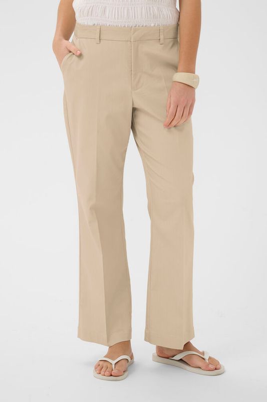 Gia 7/8 Flared Pant – Cream
