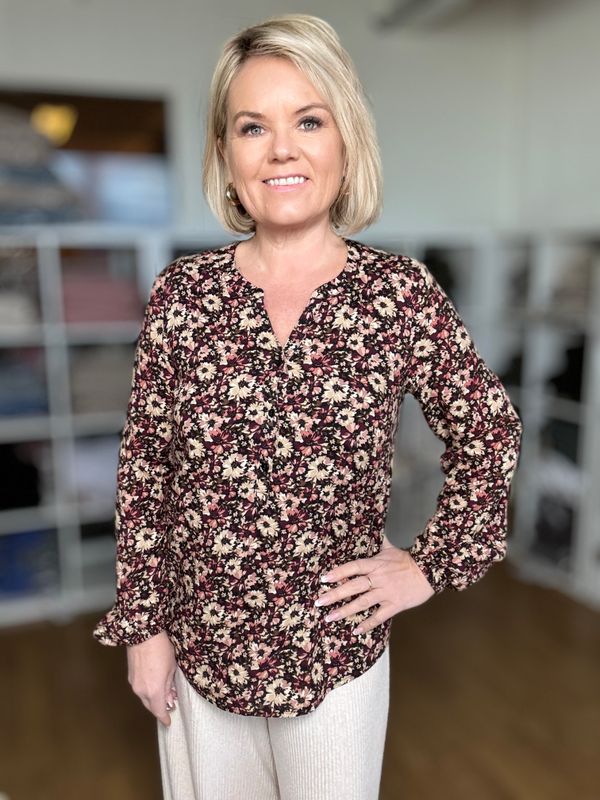 Bluse med blomster 